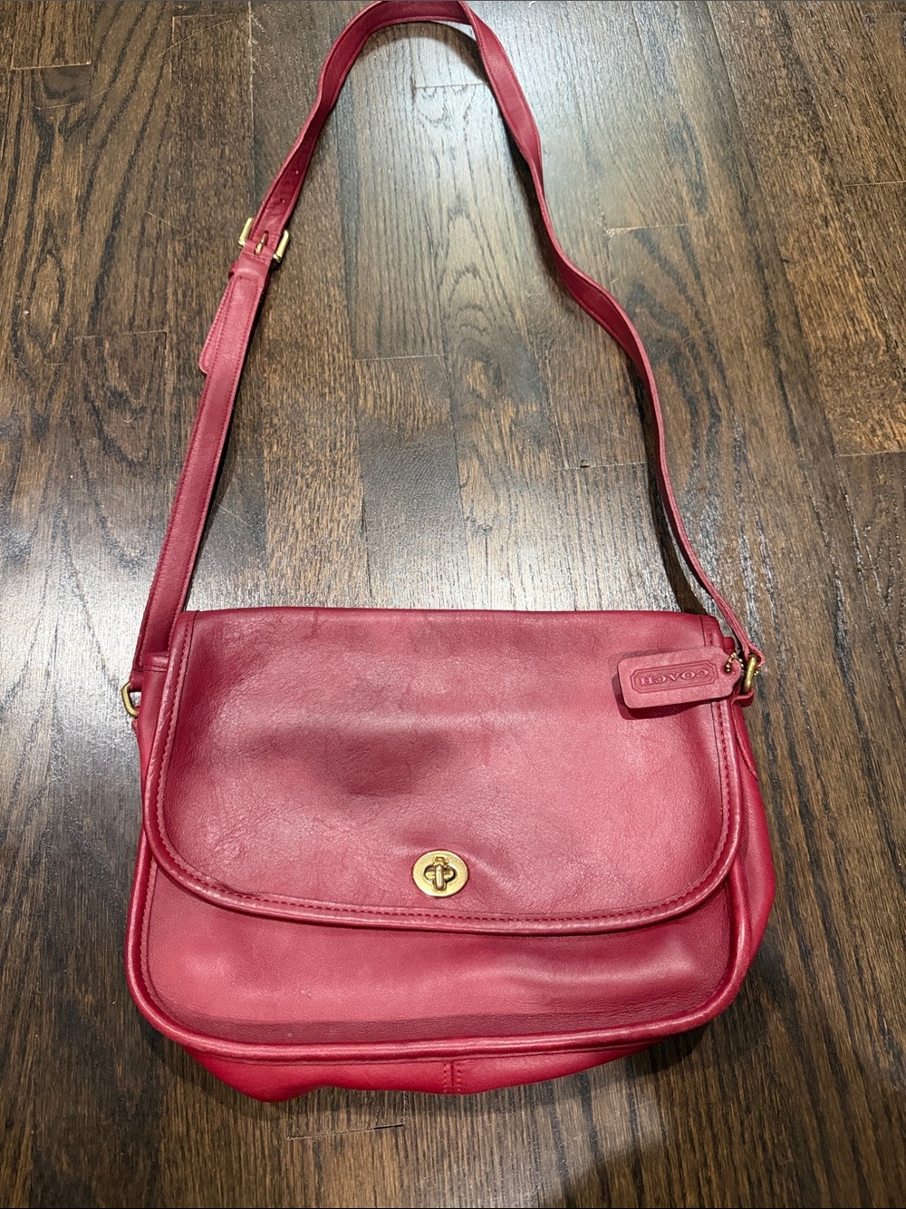 Coach vintage Red Pebbled Leather Foldover Shoulder Bag with Turnlock